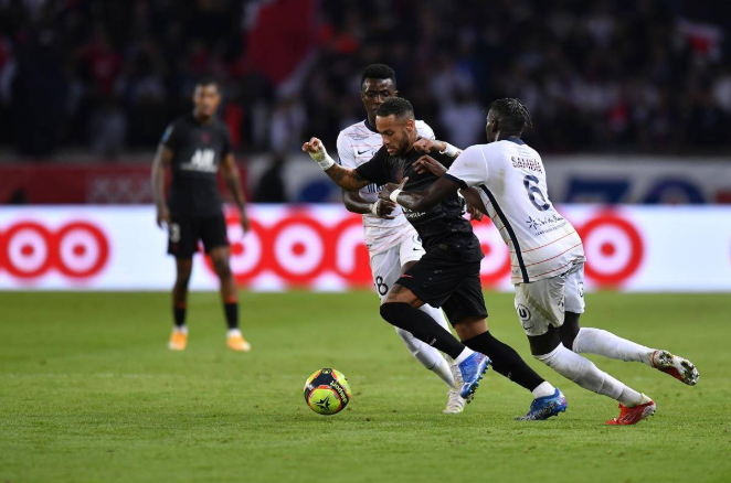 爱游戏体育 -马德里竞技迎英超关键赛；窗口期豪取连胜；赛场秩序良好；训练强度明显提升的简单介绍